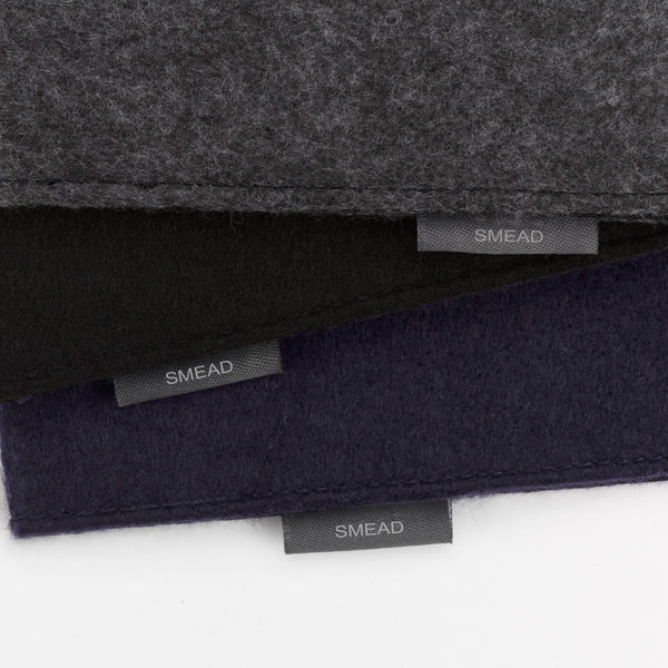 Smead Soft Touch Cloth Expanding File, 2" Expansion, Magnetic Closure, Tabloid Size, Black (70923)